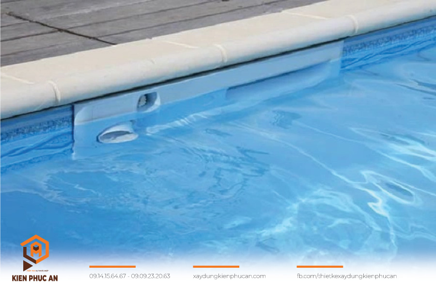 Dạng hồ bơi có cửa thu nước