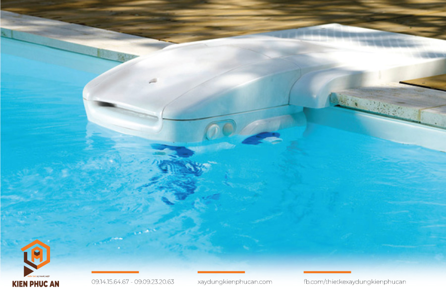 Hồ bơi sử dụng máy lọc nước không đường ống